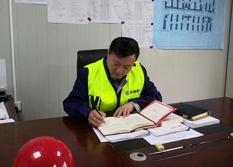 202105301622360911165887.jpg 抽時(shí)間自學(xué).jpg